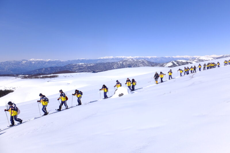 車山高原風景冬トレッキング