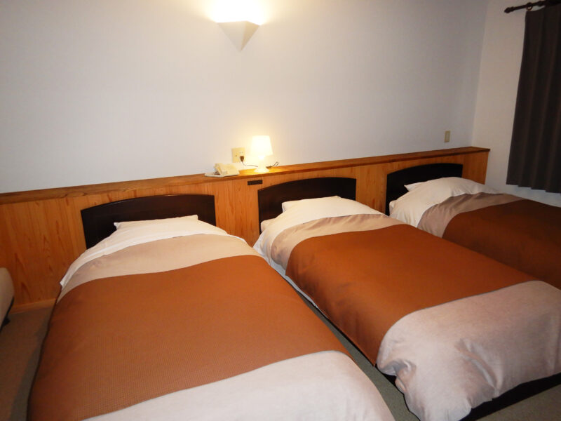 スイートタイプ(トリプル）ベットルーム