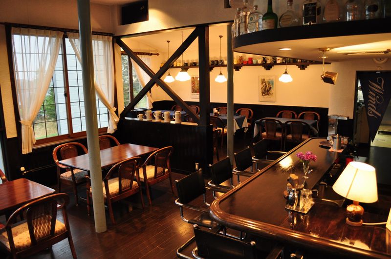 ダイニングとカウンター